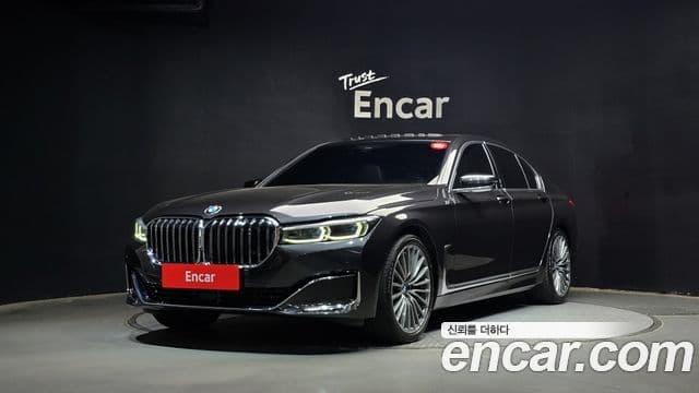 BMW 7 Series 2022 — ფოტო 3/20