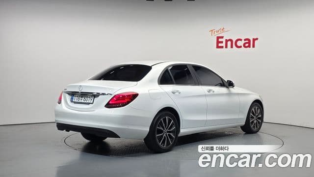Mercedes-Benz C-Class 2020 — Şəkil 2/20