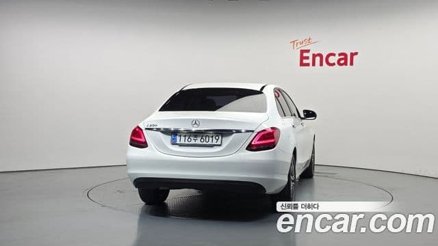 Mercedes-Benz C-Class 2020 — Şəkil 4/20