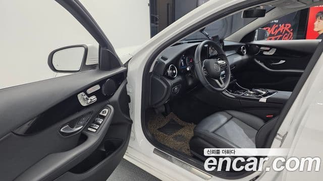 Mercedes-Benz C-Class 2020 — Şəkil 10/20