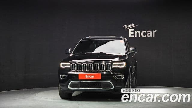Jeep Grand Cherokee 2019 — ფოტო 3/20