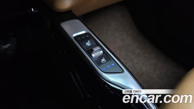 Kia Sorento 2021 — Фото 12/20