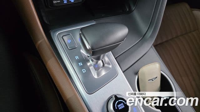 Genesis G70 2020 — ფოტო 9/20