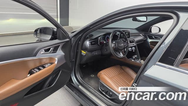 Genesis G70 2020 — ფოტო 10/20