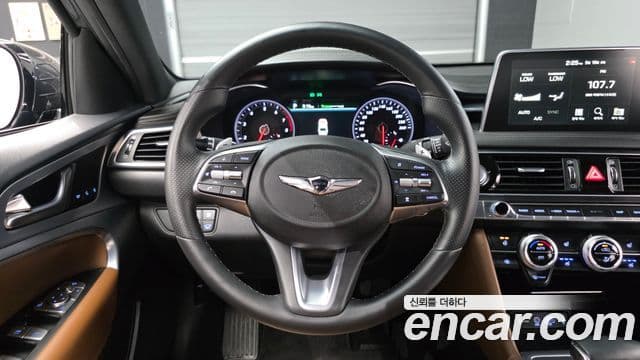 Genesis G70 2020 — ფოტო 12/20