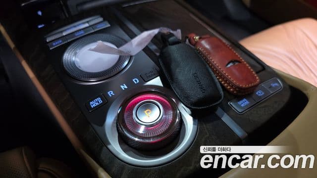 Genesis Electrified G80 2021 — Şəkil 8/20