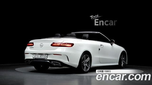 Mercedes-Benz E-Class 2018 — Фото 2/20