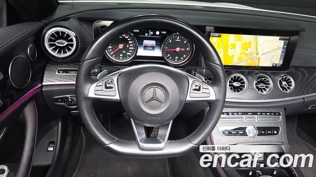 Mercedes-Benz E-Class 2018 — Фото 13/20