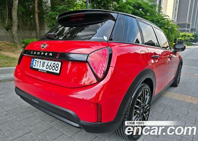 Mini Cooper S 2024 — Şəkil 5/20