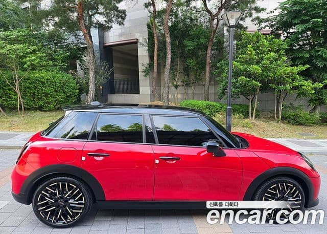 Mini Cooper S 2024 — Şəkil 9/20