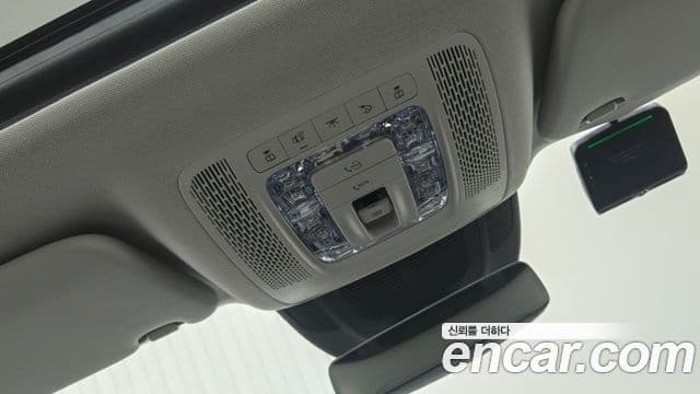Mercedes-Benz GLE-Class 2025 — Şəkil 17/18