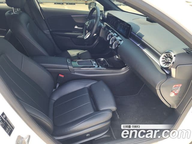 Mercedes-Benz A-Class 2023 — ფოტო 12/20