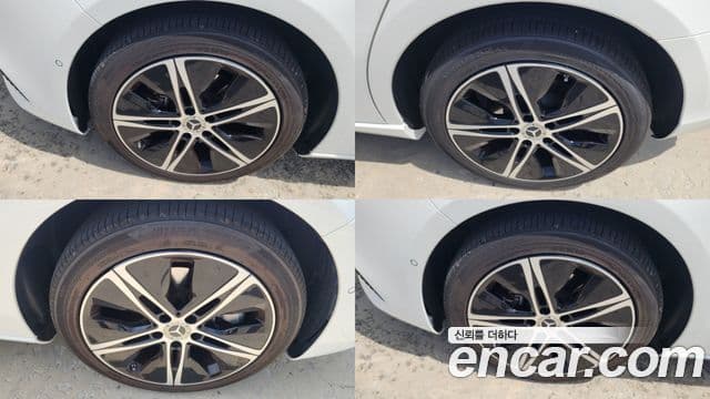 Mercedes-Benz A-Class 2023 — ფოტო 15/20