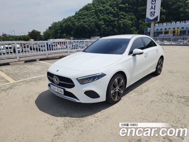Mercedes-Benz A-Class 2023 — ფოტო 20/20