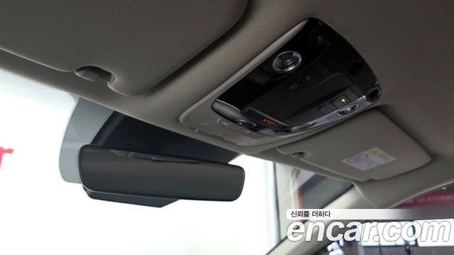 Kia K5 2020 — ფოტო 17/20