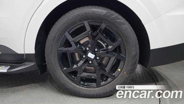 Kia Carnival 2025 — Photo 35/49
