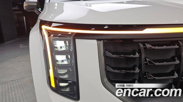 Kia Carnival 2025 — Photo 32/49