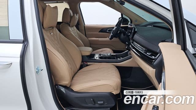 Kia Carnival 2025 — Photo 18/49