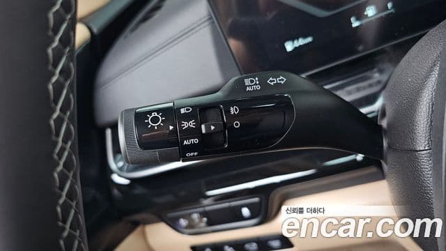 Kia Carnival 2025 — Photo 7/49