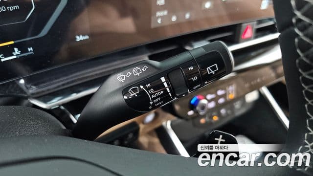 Kia Carnival 2025 — Photo 34/49