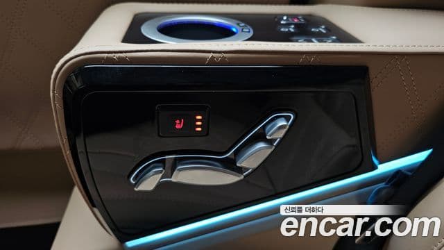 Kia Carnival 2025 — Photo 42/49