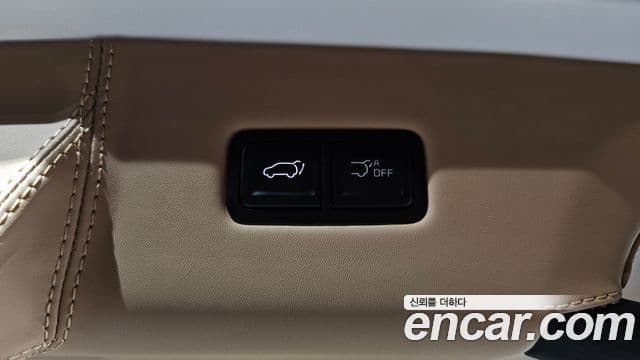 Kia Carnival 2025 — Photo 24/49