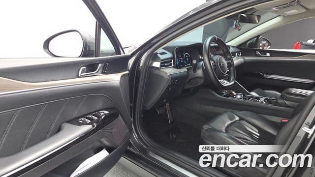 Kia K5 2021 — фото 11 из 20
