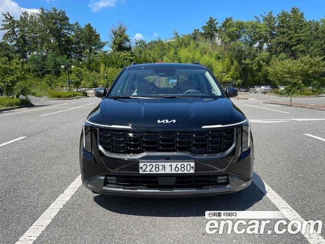 Kia Carnival 2024 — Фото 8/20
