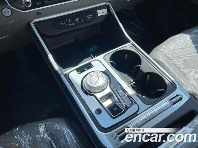 Kia Carnival 2024 — Фото 14/20