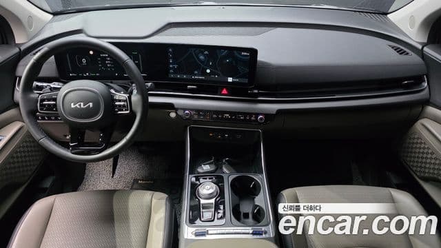 Kia Carnival 2024 — ფოტო 7/20