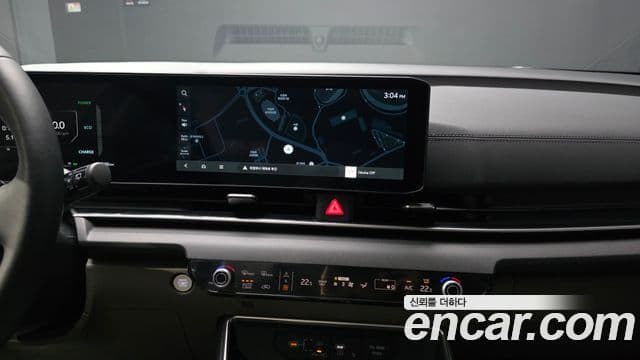 Kia Carnival 2024 — ფოტო 14/20