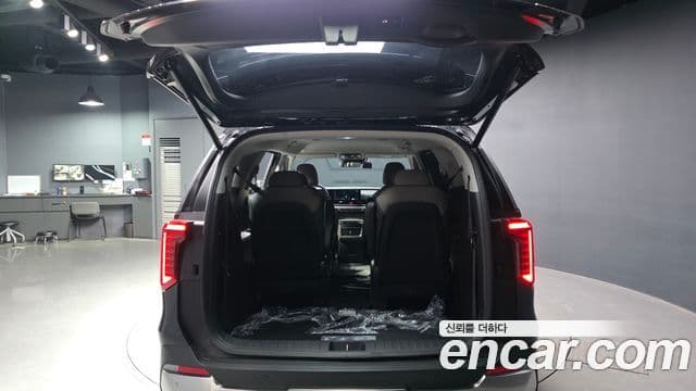 Kia Carnival 2024 — ფოტო 20/20