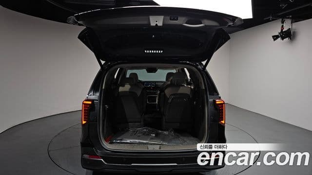Kia Carnival 2024 — Фото 20/20