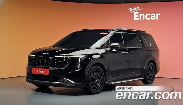 Kia Carnival 2024 — Фото 1/20