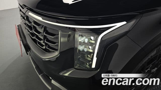 Kia Carnival 2024 — Photo 17/36