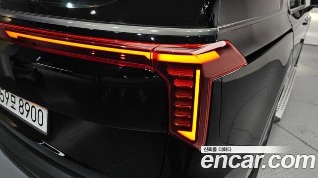 Kia Carnival 2024 — Photo 19/36