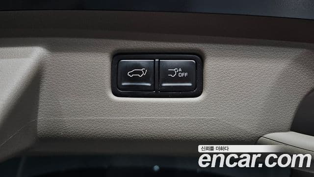 Kia Carnival 2024 — Photo 5/36