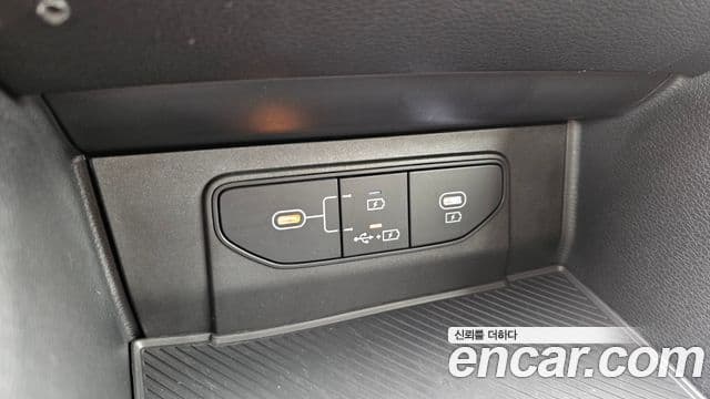 Kia Sportage 2025 — ფოტო 12/20