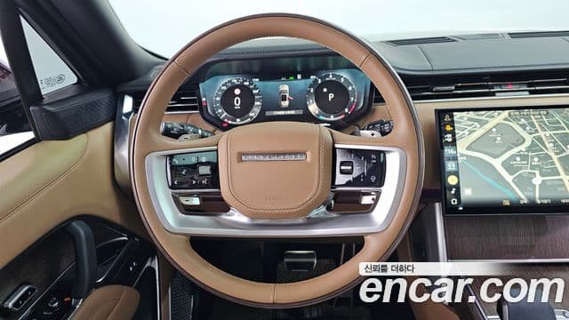 Land Rover Range Rover 2024 — ფოტო 13/20