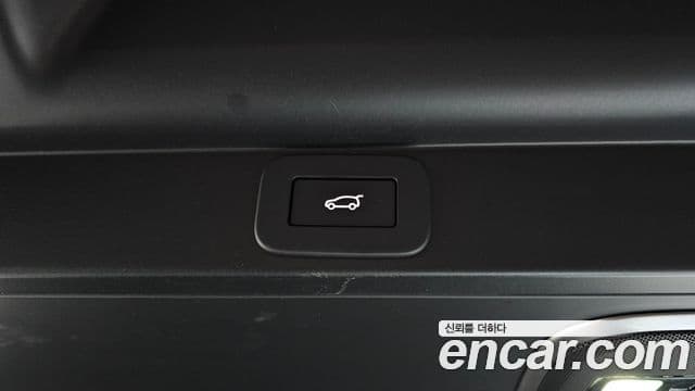 Land Rover Range Rover 2024 — Photo 4/37