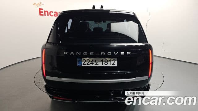 Land Rover Range Rover 2024 — Photo 12/37