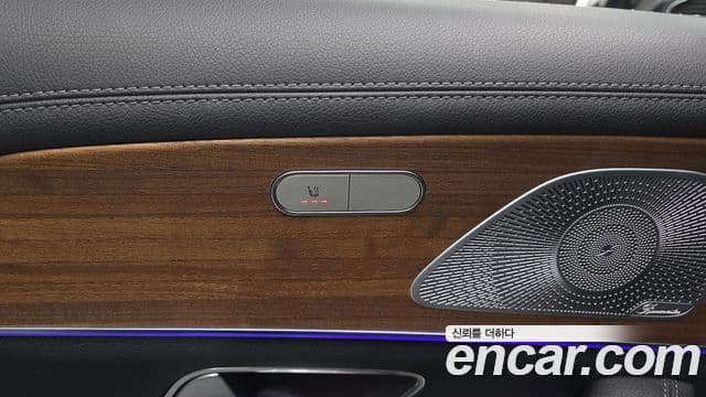 Mercedes-Benz GLE-Class 2019 — Şəkil 19/20