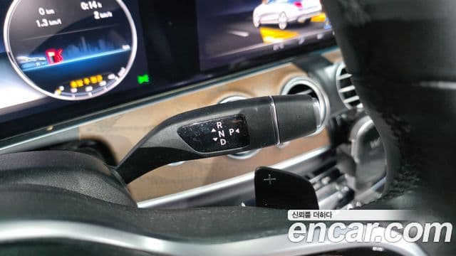 Mercedes-Benz E-Class 2019 — Şəkil 9/20