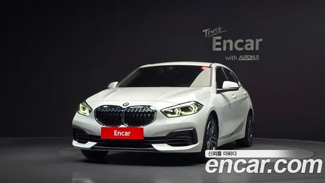 BMW 1 Series 2022 — Şəkil 3/20