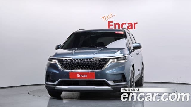 Kia Carnival 2022 — Фото 3/20
