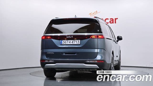 Kia Carnival 2022 — Фото 4/20