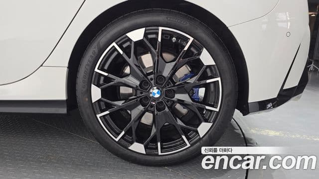 BMW 1 Series 2025 — Photo 36/36