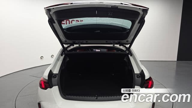 BMW 1 Series 2025 — Photo 20/36