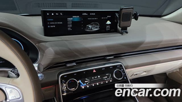 Genesis GV80 2022 — ფოტო 14/20