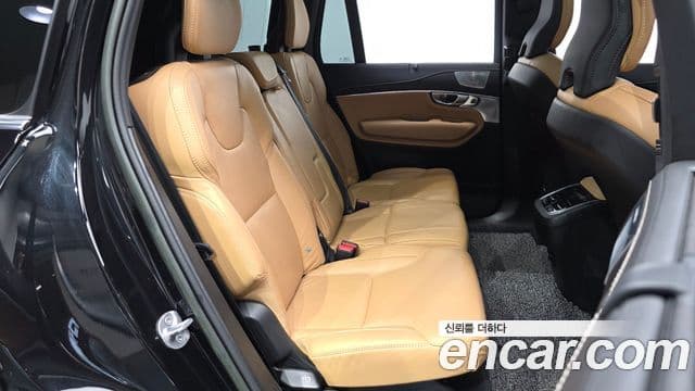 Volvo XC90 2022 — ფოტო 12/20